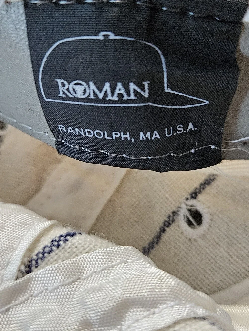 Roman Vintage 90's Chicago White Sox Baseball Cap with Embroidered Logo